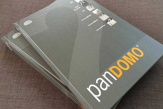 Pandomo Buch